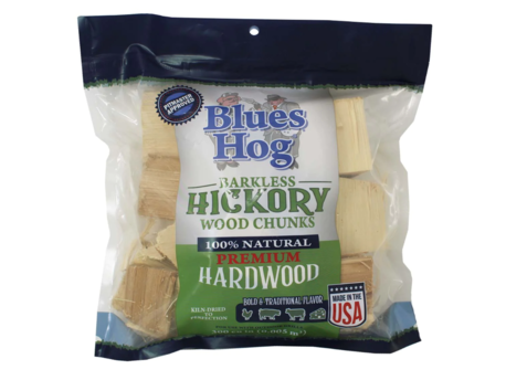 Dřevěné kousky BBQ Barkless Hickory Wood 1,9kg Blues Hog