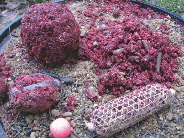 MIKBAITS Rocket Spod mix Ořechový Hurikán