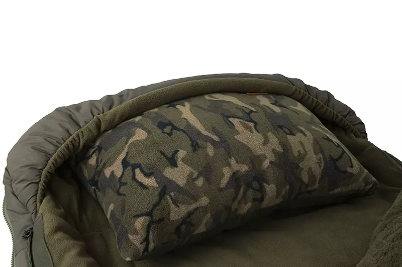 FOX Lehátko s vestavěným spacákem FLATLINER 8 LEG 5 SEASON SLEEP SYSTEM