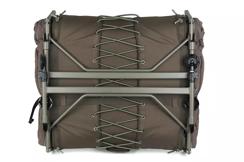 FOX Lehátko s vestavěným spacákem FLATLINER 8 LEG 5 SEASON SLEEP SYSTEM