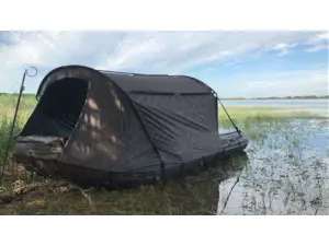 FOX Člun s bivakem FX420 CAMO BOAT BIVVY