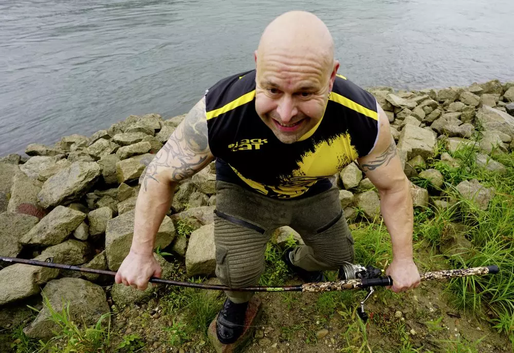 BLACK CAT Wild Cat'Z Beast 3,05m 100g-300g VÝPRODEJ