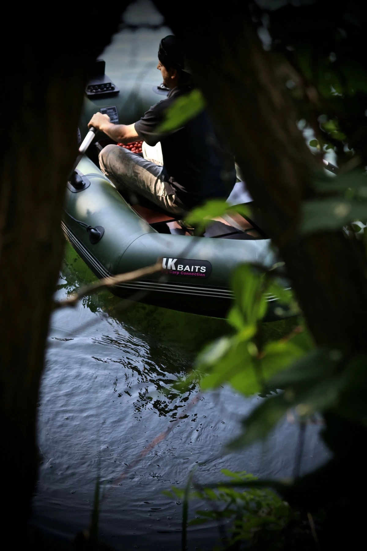 LK Baits člun Top Khaki Sonar 240 - skládací podlaha