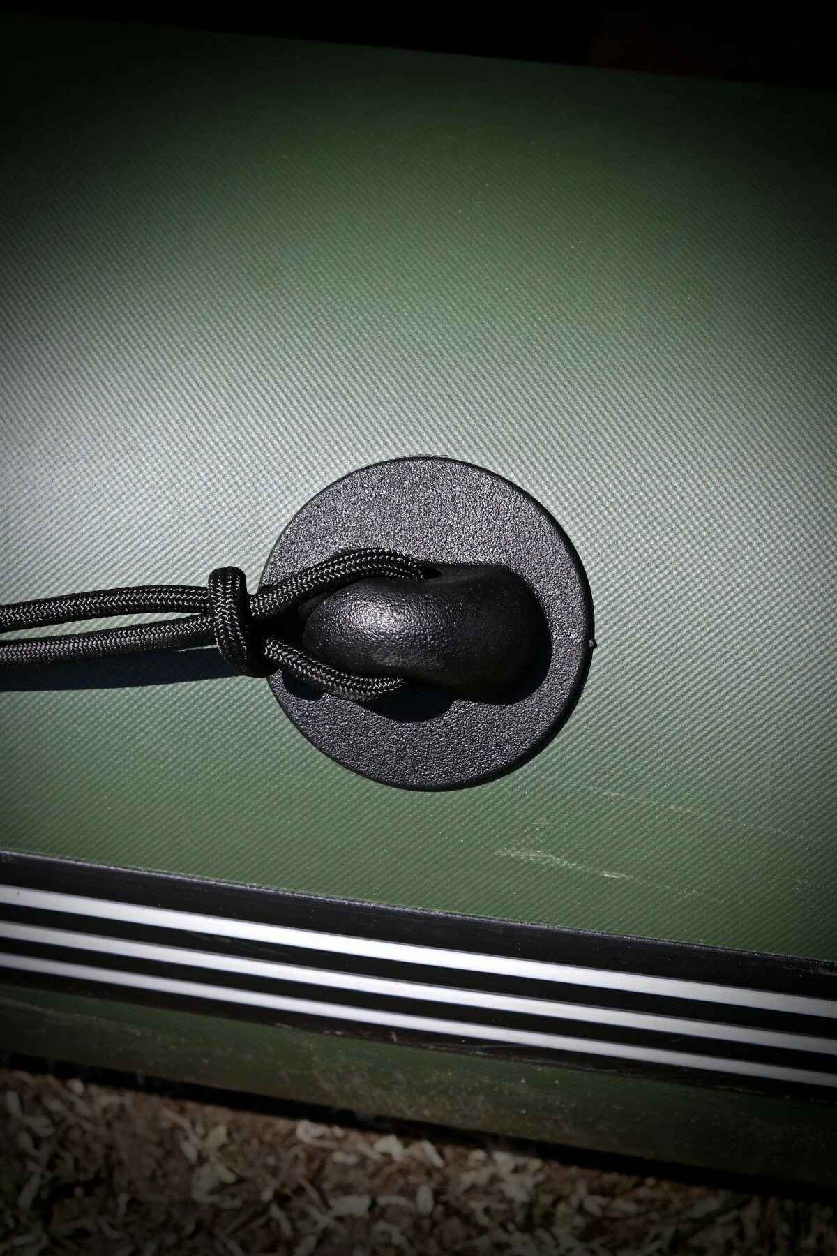 LK Baits člun Top Khaki Sonar 240 - skládací podlaha