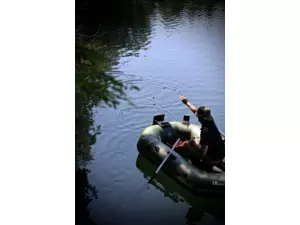 LK Baits člun Top Khaki Sonar 240 - skládací podlaha