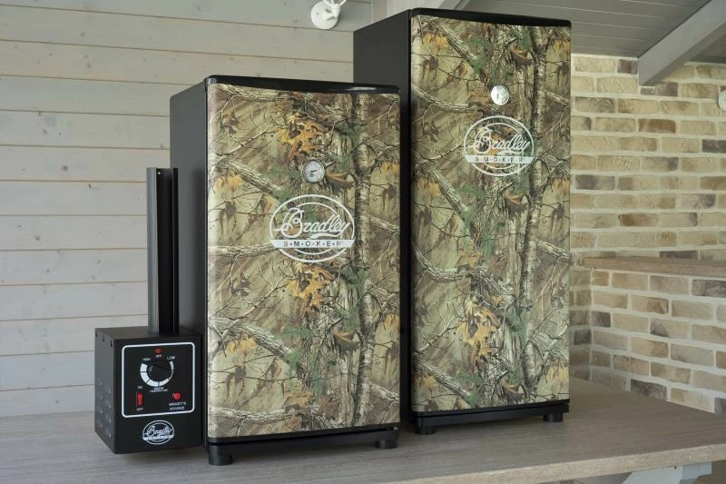 Udírna Bradley Smoker Realtree Camo 4 rošty