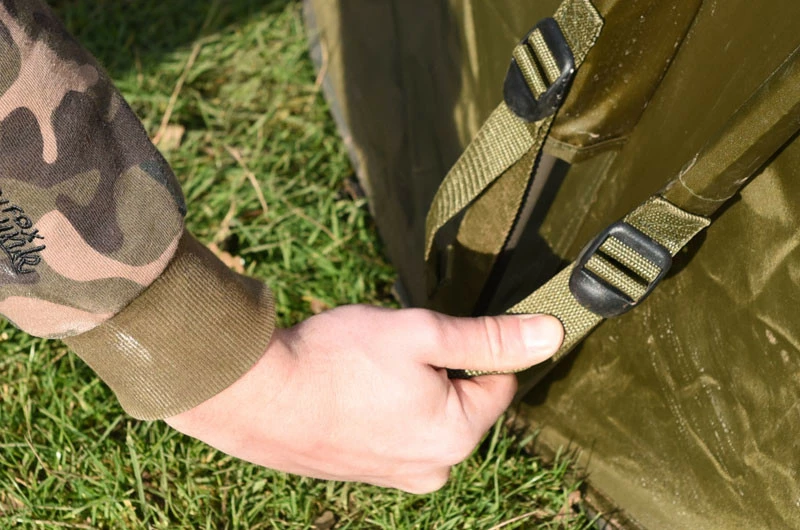 FOX Bivak R-Series 2 Man Giant Bivvy