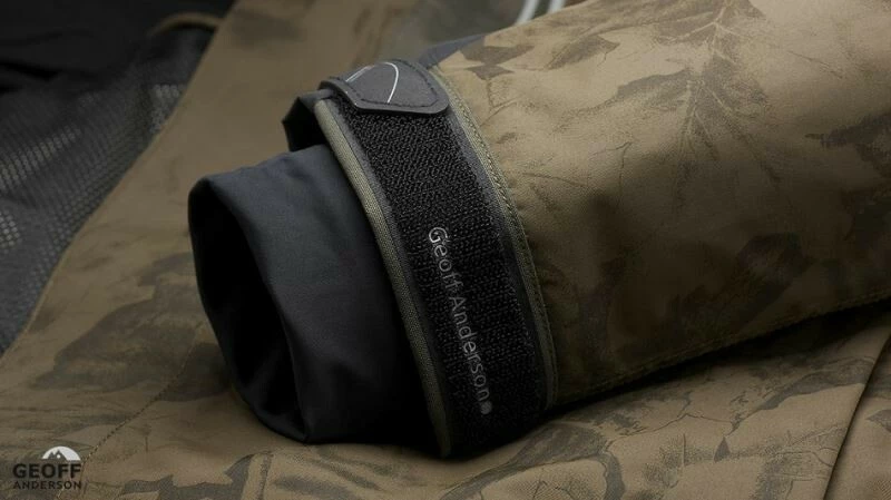 Geoff Anderson - DOZER 6 + Urus 6 maskáč