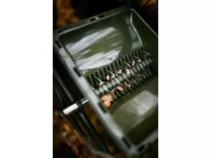 RidgeMonkey Drtička Advanced Boilie Crusher + 17 l Modular Bucket