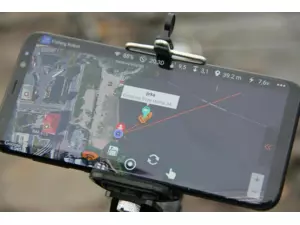 DEVICT Zavážecí loďka Catamaran Fishing robot VÝPRODEJ