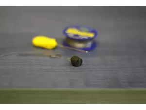 Halibut pelety s dírou 20kg