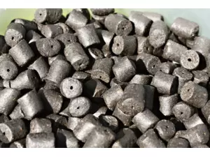 Halibut pelety s dírou 20kg