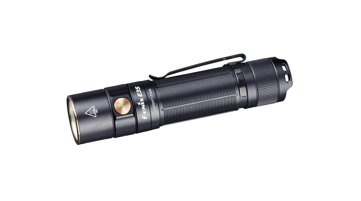 FENIX LED svítilna E35 V3.0