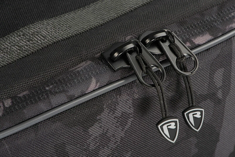 FOX RAGE Taška VOYAGER CAMO LARGE STACKER AKCE