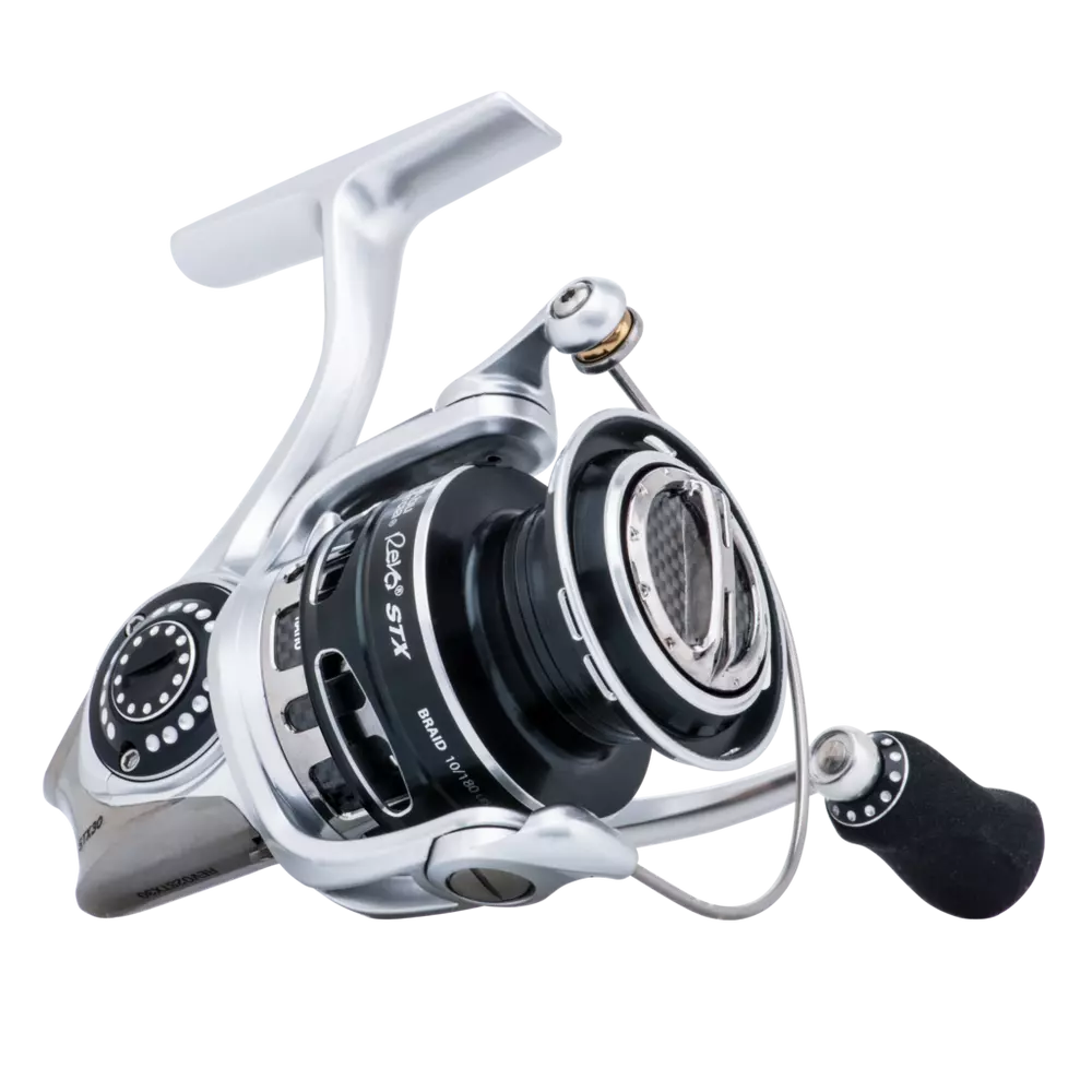 Abu Garcia Přívlačový naviják Revo STX 20 VÝPRODEJ
