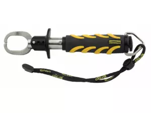 SPRO vylovovací kleště Lip Gripper 21cm