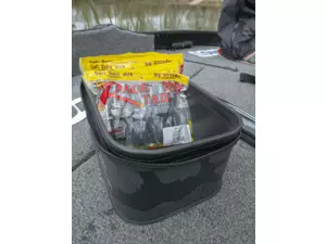 Fox Rage Pouzdro Camo Accessory Bag AKCE