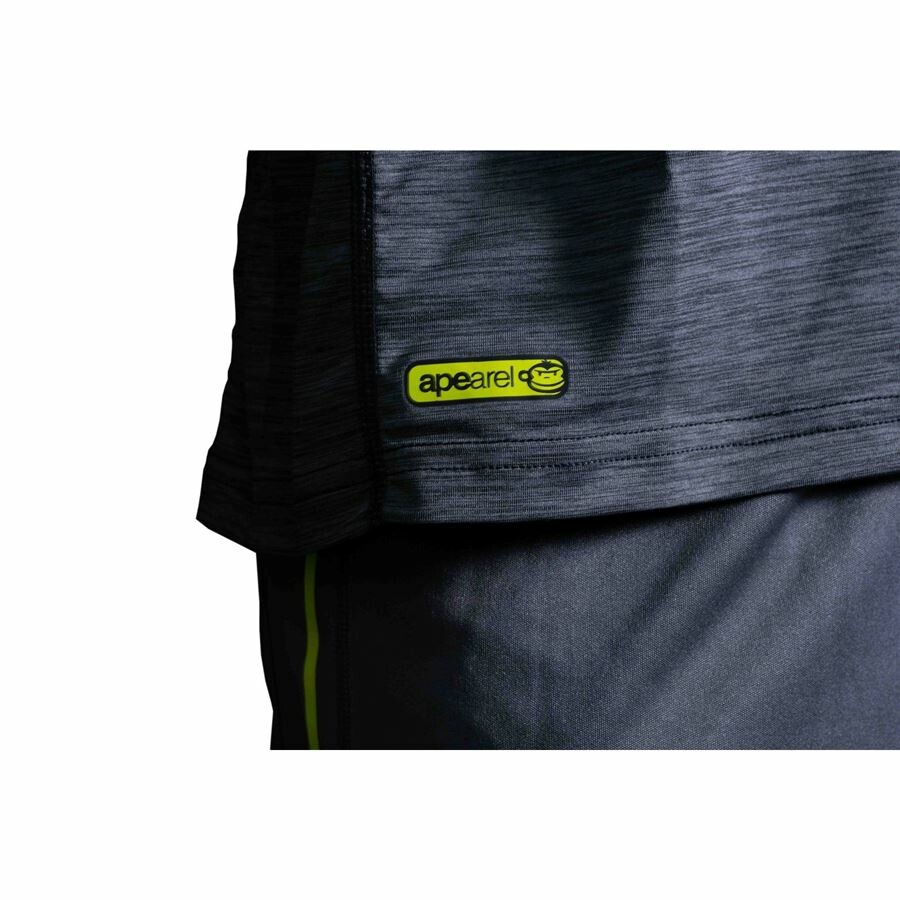 RidgeMonkey: Tričko APEarel CoolTech T-Shirt Grey Velikost M