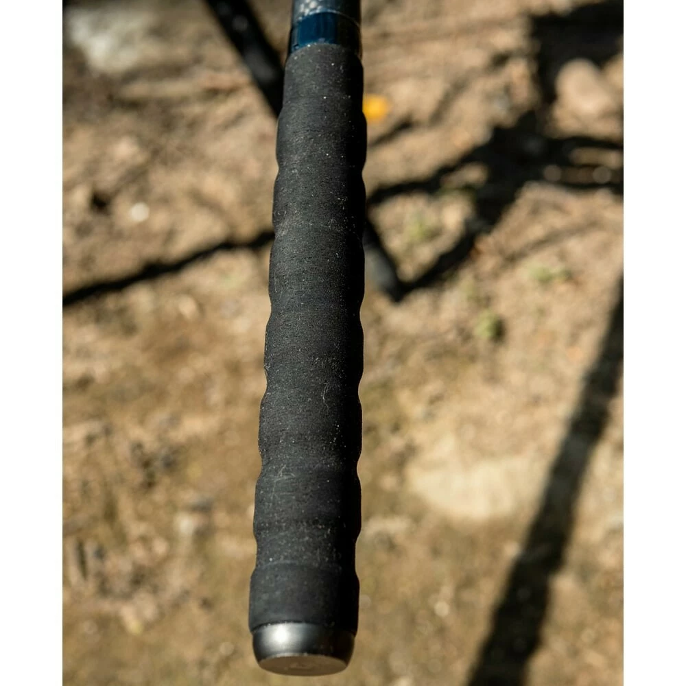 Giants fishing Kaprový prut XRS200 12ft 3.00lb 2pc 2 + 1 ZDARMA