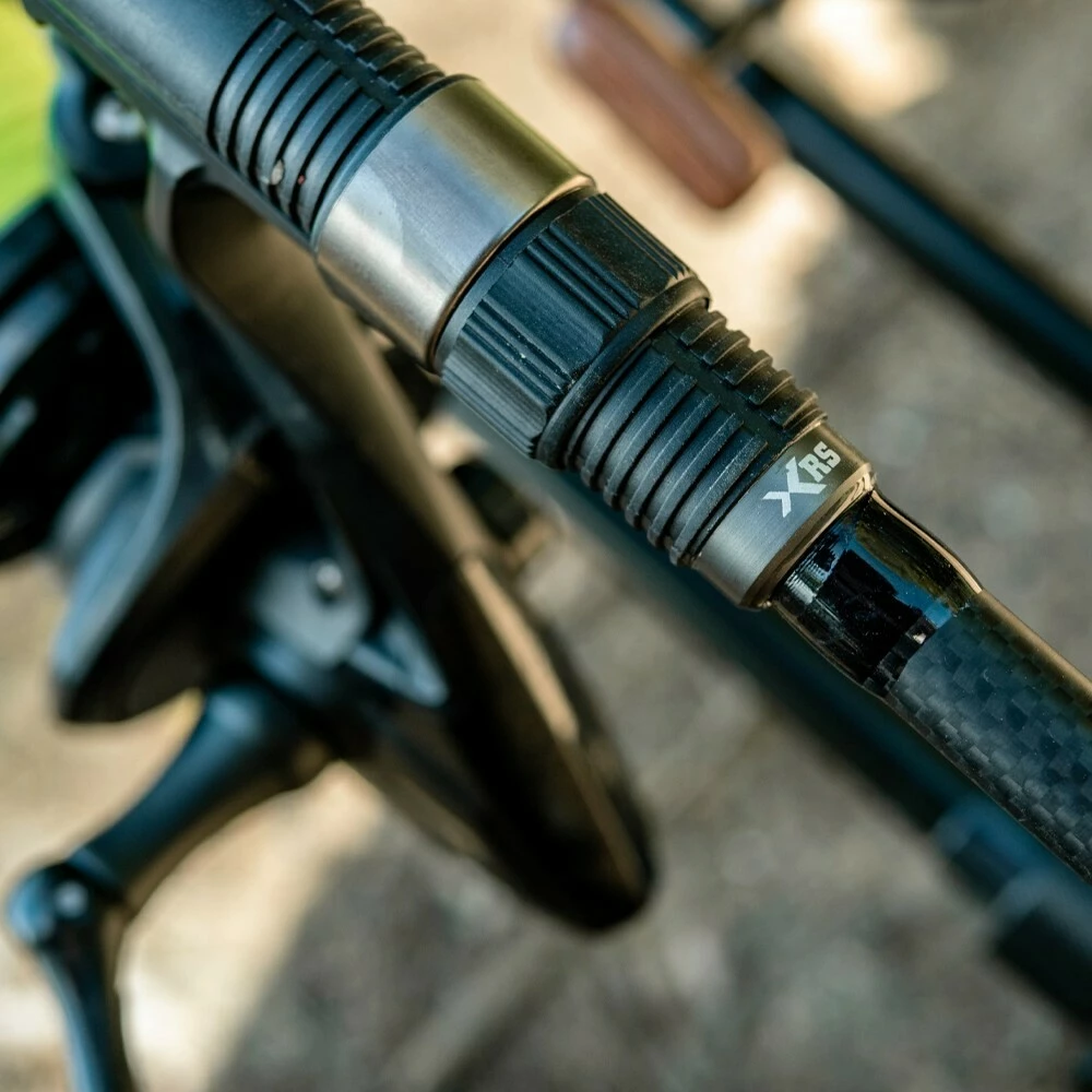 Giants fishing Kaprový prut XRS200 12ft 3.00lb 2pc 2 + 1 ZDARMA