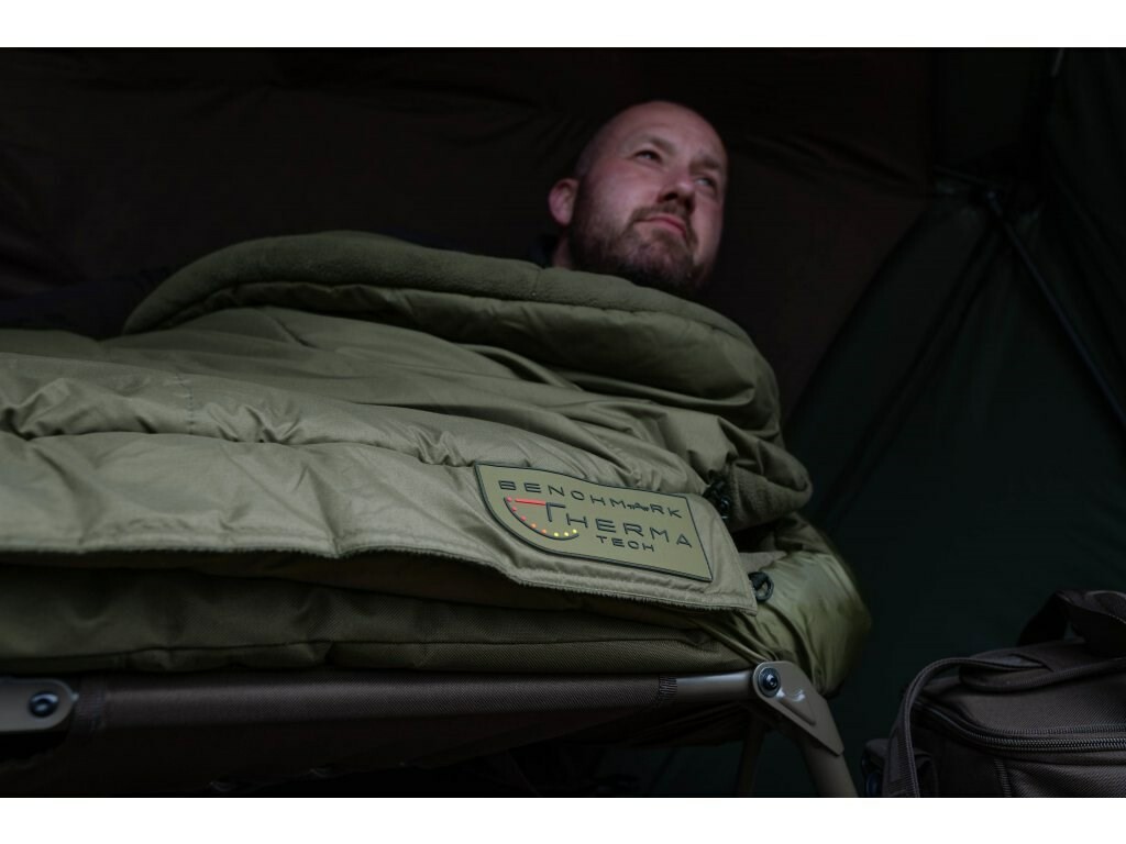 Avid Carp Vyhřívaný Spacák Thermatech Heated Sleeping Bag - Standard AKCE