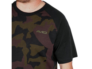 Avid Carp Tričko Distortion Camo Lite T-Shirt AKCE