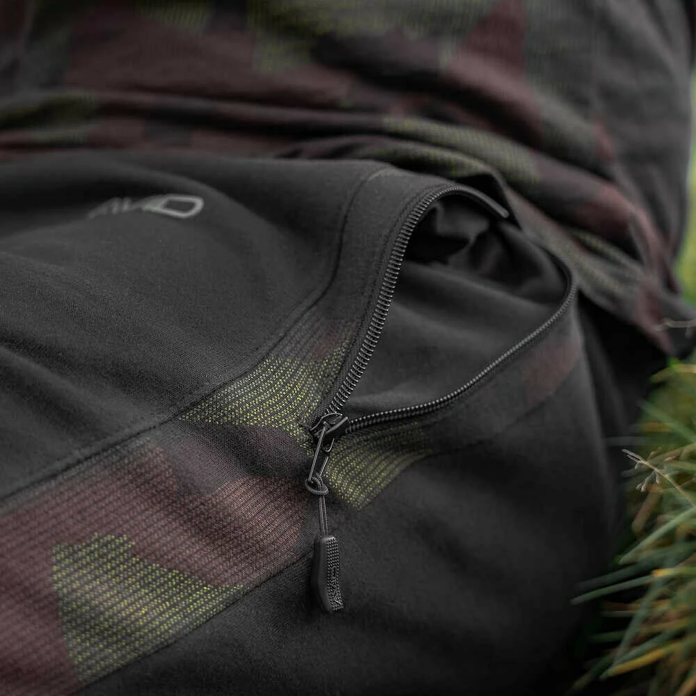 Avid Carp Tepláky Distortion Black Jogger AKCE