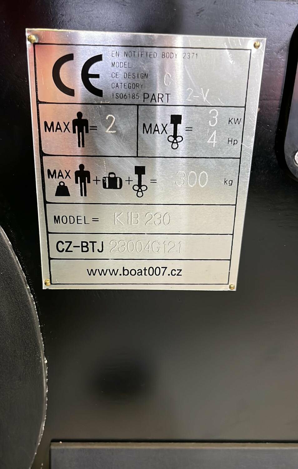 BOAT007 nafukovací člun K230 KIB