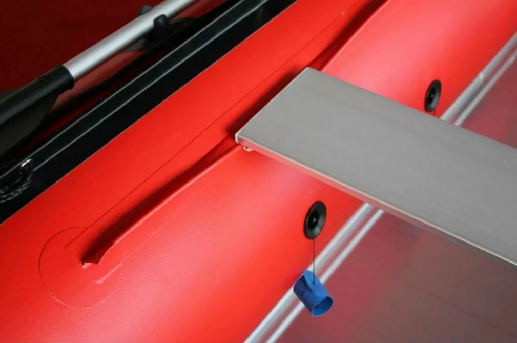 BOAT007 nafukovací člun CMD470 PRO