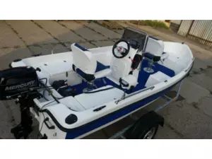 BOAT007 motorový člun Lipno 404 DeLuxe