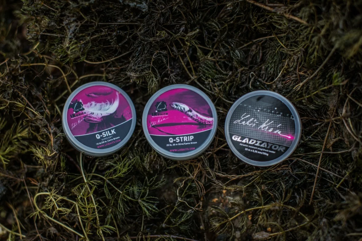 LK Baits ztužená šňůrka Q-Strip 20m