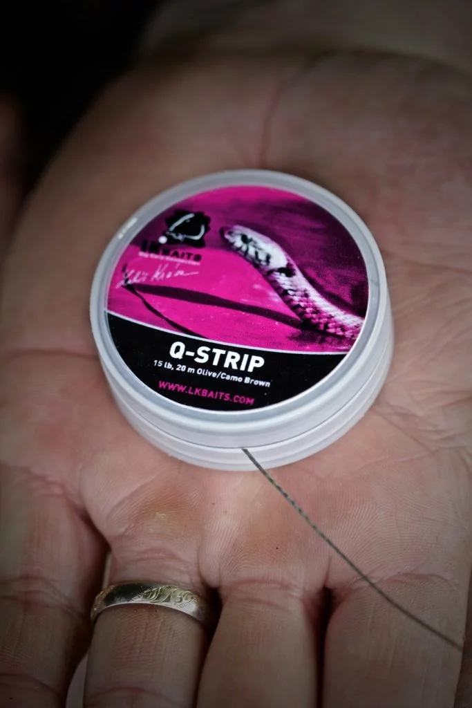 LK Baits ztužená šňůrka Q-Strip 20m
