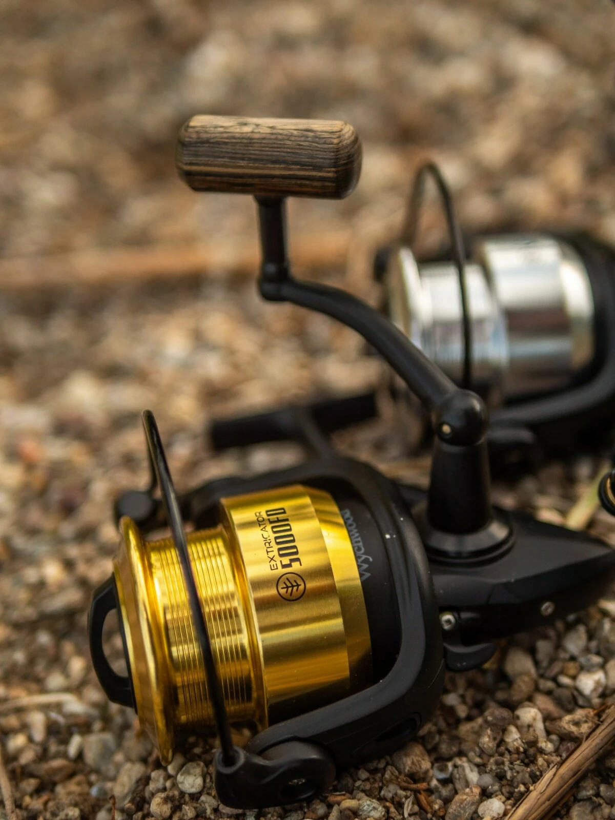 Wychwood Naviják Extricator 5000FD + náhradní zlatá cívka ZDARMA!