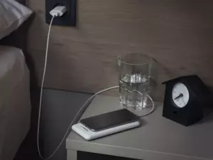 Powerbanka VARTA 57909 20000mAh USB-C PD vstup a výstup, bezdrátové nabíjení Qi