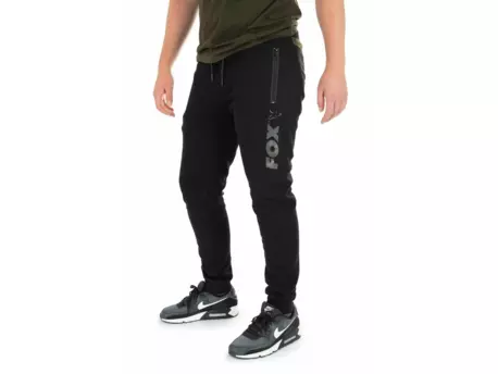 Fox tepláky Black/Camo Print Jogger Vel. L VÝPRODEJ