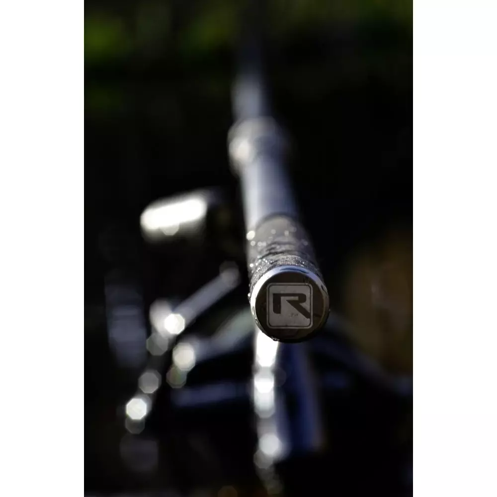 QUANTUM Radical Prut After Dark+ 3,90M 13' 3lbs VÝPRODEJ