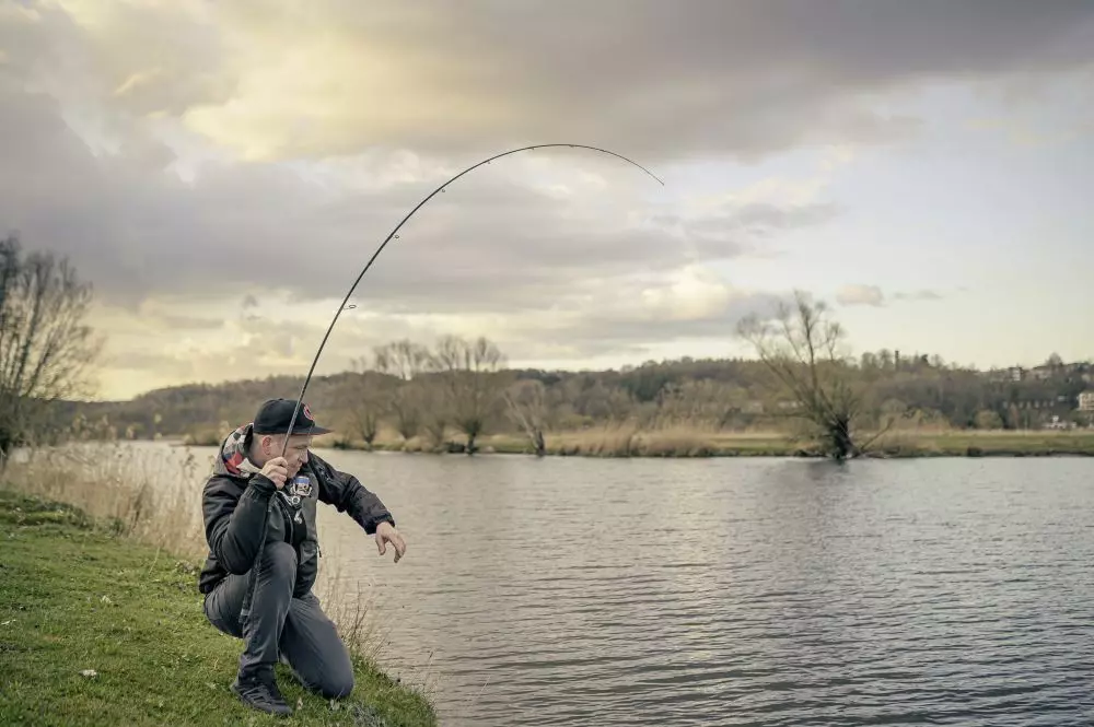 QUANTUM SMOKE S3 S3 Plus Pike Stick 2,23m 35-175g VÝPRODEJ