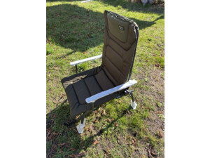 Carp Spirit Blax Arm Chair VYSTAVENÝ KUS