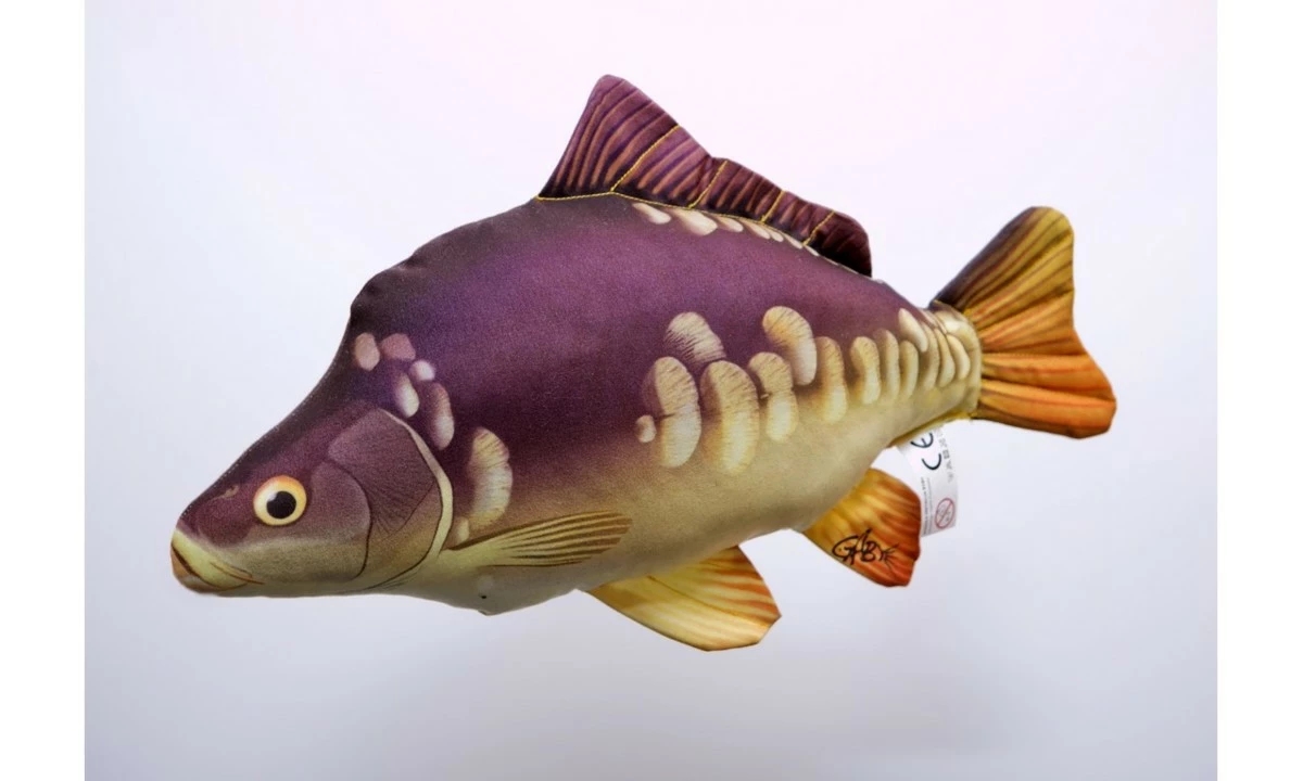 GABY polštář Kapr mini 35cm lysec