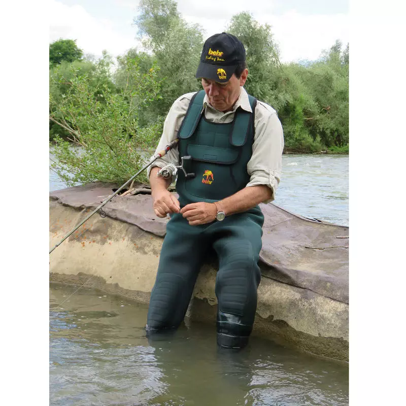 Behr neoprenové prsačky Titanium SuperLeight 4 mm (gumová podrážka) Velikost: vel. 44/45 (8616230)