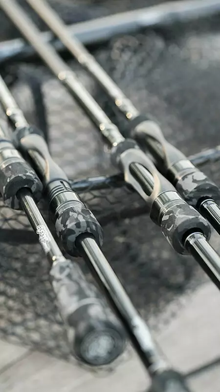 FOX RAGE přívlačový prut Street Fighter Heavy Shad 230cm 10-35g VÝPRODEJ BEZ OBALU