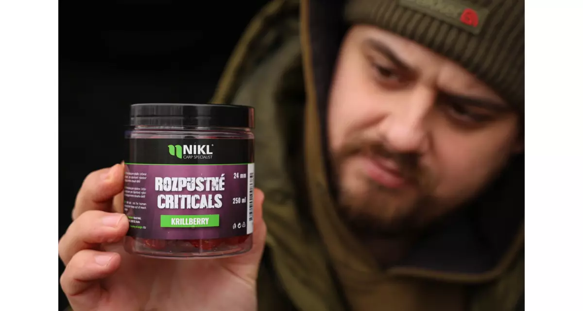 Nikl Rozpustné Criticals boilie Krill Berry 250ml