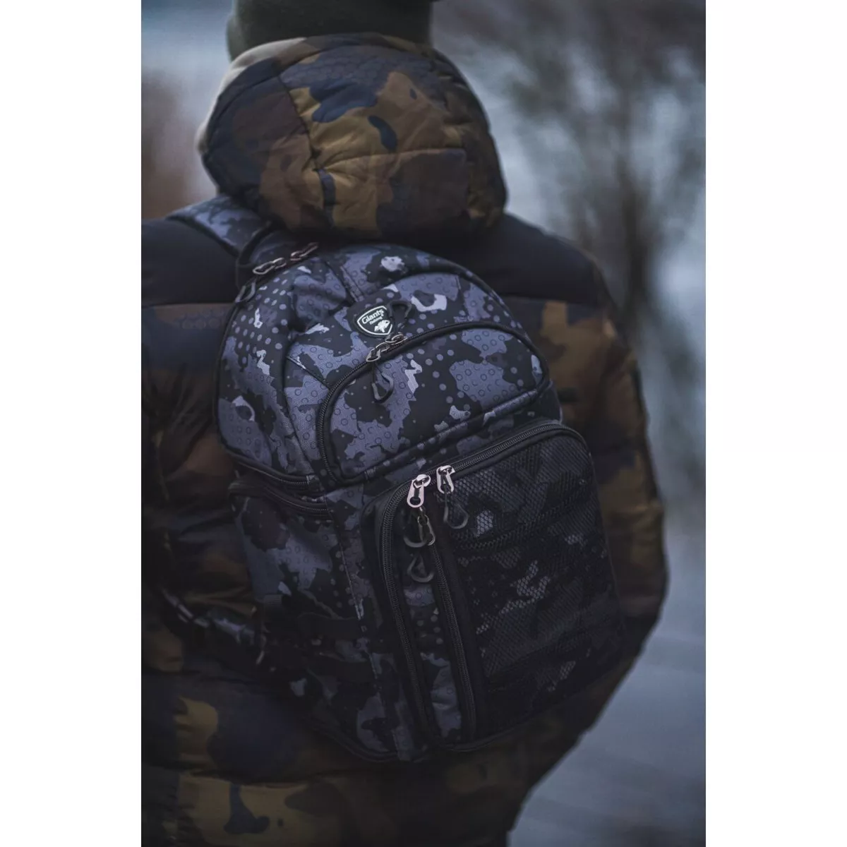 Giants fishing Vláčecí batoh Spinning Sling Bag + vláčecí taška Compact
