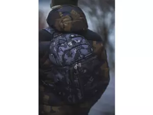 Giants fishing Vláčecí batoh Spinning Sling Bag + vláčecí taška Compact
