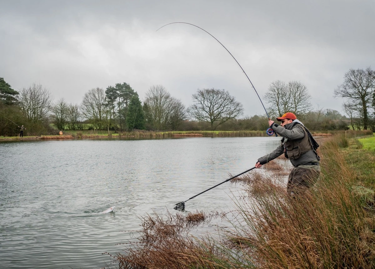 Wychwood muškařský prut Ionica Fly 9ft 6inch AFTMA #7 4-díl