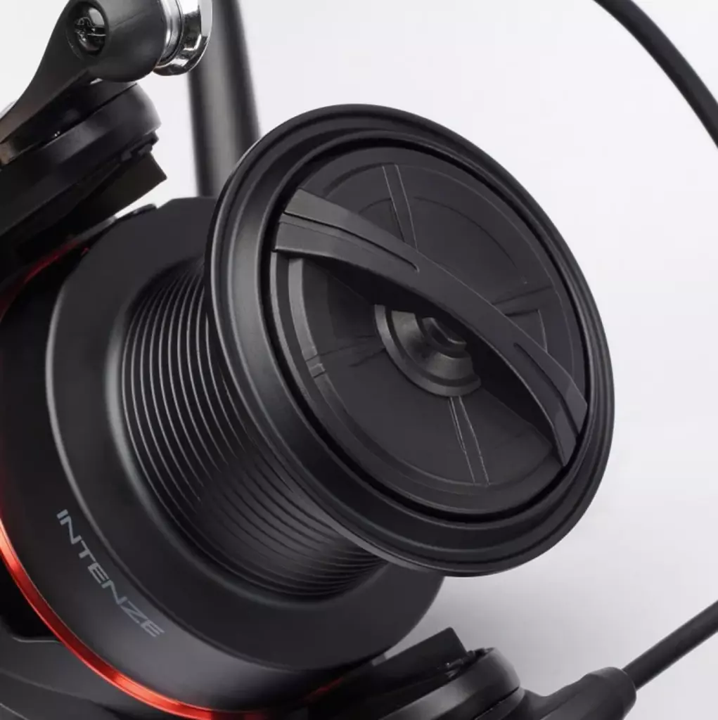 Dam Naviják Intenze Longcast Reel 6000 FD