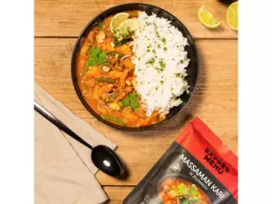 EXPRES MENU Massaman kari se zeleninou