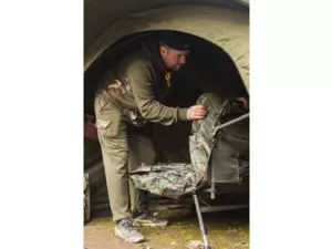 Wychwood Lehátko + spací pytel Riot Tactical Compact 6 Leg Sleep System