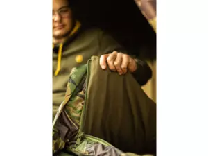 Wychwood Lehátko + spací pytel Riot Tactical Compact 6 Leg Sleep System