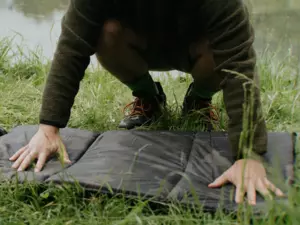 DELPHIN Podložka pod ryby CarpMAT BANX Camo